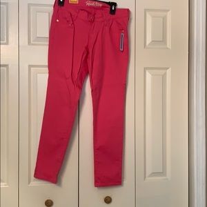 Old Navy Skinny Jeans is Beautiful Pink size 10